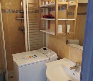 Gallargues-le-Montueux Apartment | SUD ET DETENTE