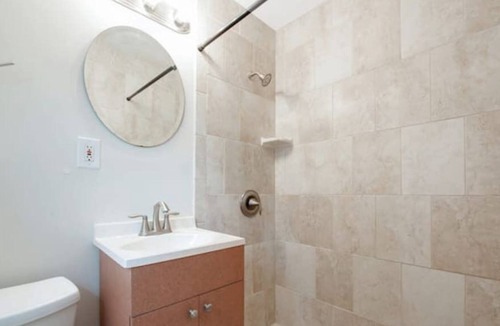 Edgewood Apartment | Sudio apartment by PMI Edgewood