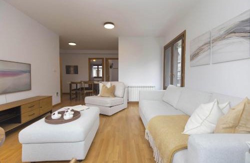 El Pueyo de Jaca Apartment | Sueños de Telera by BeValle