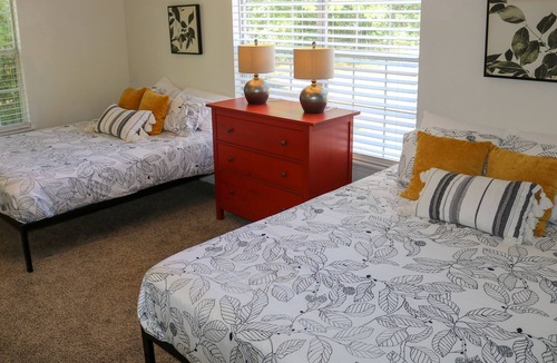 Fayetteville House | Sue E Razorback Brophy Townhouse Circle