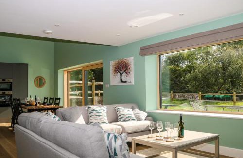 West Meon House | Suetts Farm Barns