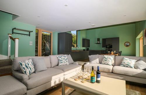 West Meon House | Suetts Farm Barns