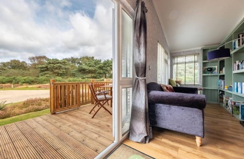 Weybourne Cabin | Suffolk Barn, Kelling, Norfolk