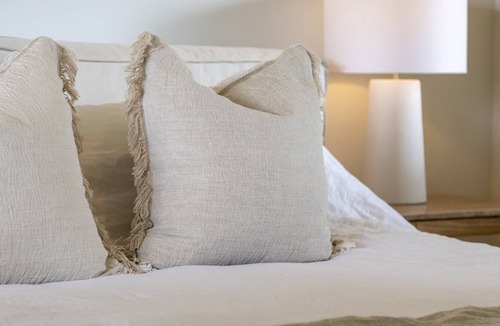 Pearces Creek House | Sugar Loaf (With Car Parking)