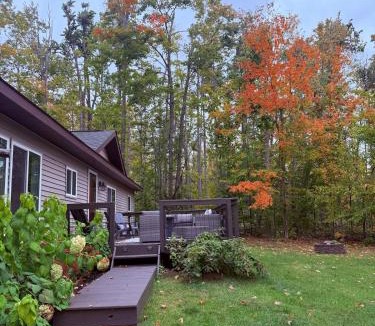 Gaylord House | Sugar Maple Getaway