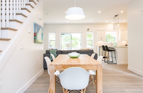 Charlottetown House | Sugarberry House｜Heart of Downtown Charlottetown