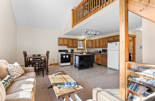 Waitsfield Apartment | Sugarbush Seclusion in Vermont
