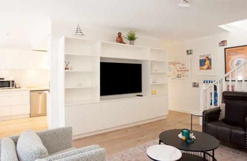 Neutral Bay House | Sugarcane Escape, Neutral Bay Isyd