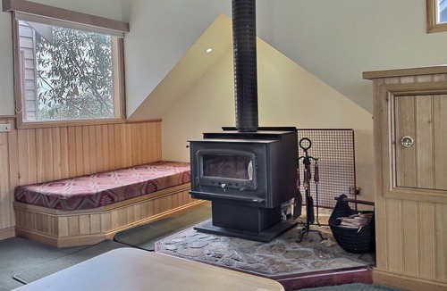 Alpine Shire House | Sugarloaf, alpine-getaways