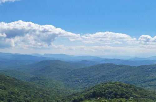 Sugar Mountain Apartment | SugarTop Resort Suite-9th Fl 2Bd 2Bath
