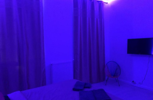 Persan House | Suite Élégance Lovhotêl