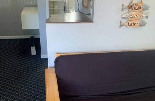 Mountain Home House | Suite 16 at The Carlton