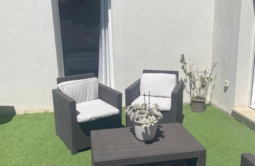 Manosque House | Suite 16m2 indépendante dans villa