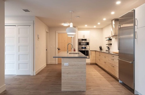 Wolfville Apartment | Suite 202 - 470 Main