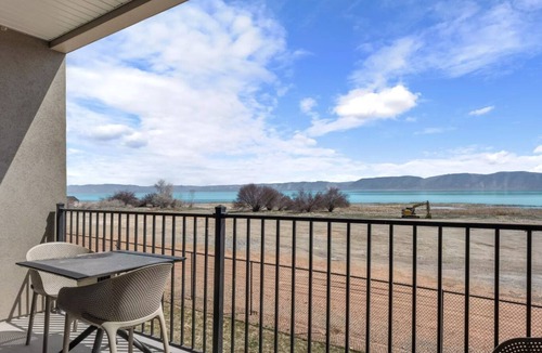 Garden City Apartment | Suite 202 @ Water's Edge Resort