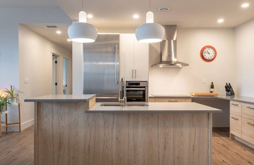 Wolfville Apartment | Suite 204 - 470 Main