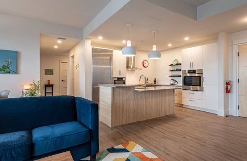 Wolfville Apartment | Suite 204 - 470 Main