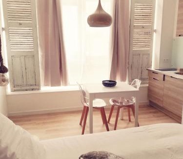 Le Creusot Apartment | Suite 24 Appart'hôtel-3 étoiles