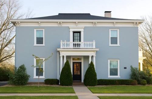 Shelbyville House | Suite 3 Eighteen