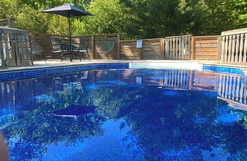 Bluewater Apartment | Suite 3 - Relax in beautiful Bayfield - 15min from Grand Bend
