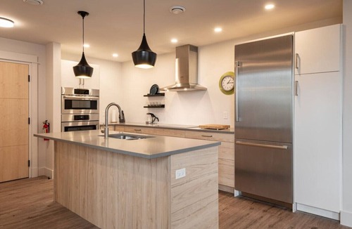 Wolfville Apartment | Suite 302 - 470 Main