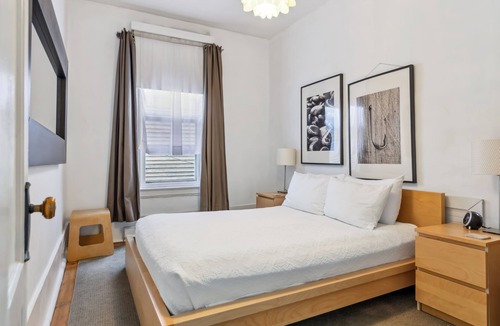 Lake Placid Hotel | Suite 5- Not Pet Friendly