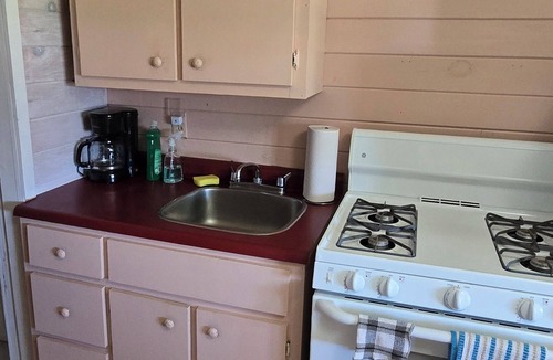 Malpeque House | Suite 8 - Rustic, budget minded 1 bed studio near Cabot Beach Provincial Park