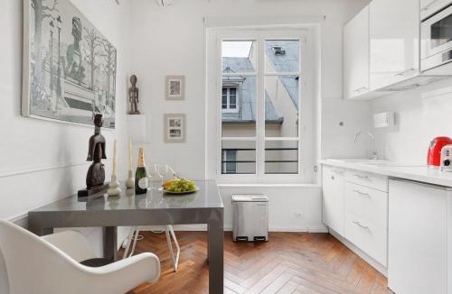 La Celle-sous-Gouzon Apartment | Suite Agathe Central Châtelet