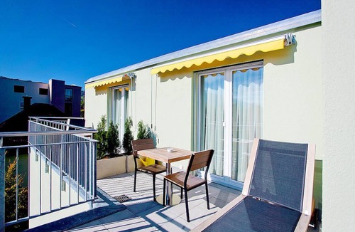 Albisrieden Apartment | Suite Apartments by Livingdowntown