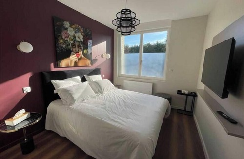 Niergnies Apartment | Suite "Art Déco" - 2/4 Pers