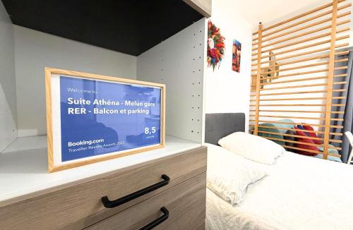 Melun Apartment | Suite Athéna - Melun gare RER - Studio avec Balcon et parking