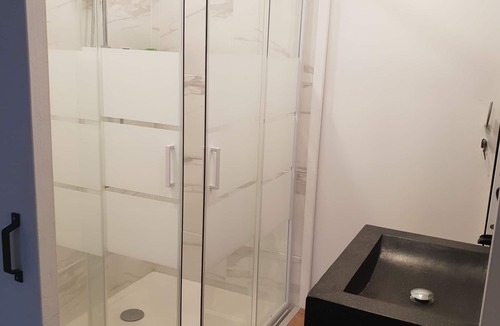 Clisson Bed & Breakfast | Suite Avec Jacuzzi et Sauna Privatifs à Clisson