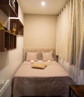 Leguevin Apartment | Suite avec Jacuzzi Privatif-Golden Jacuzzi