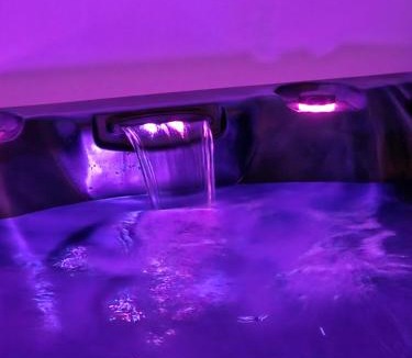 Couesmes-Vauce House | Suite avec spa