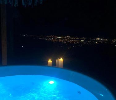 Albi House | Suite avec SPA privatif à ALBI La Mascrabiere BED & SPA