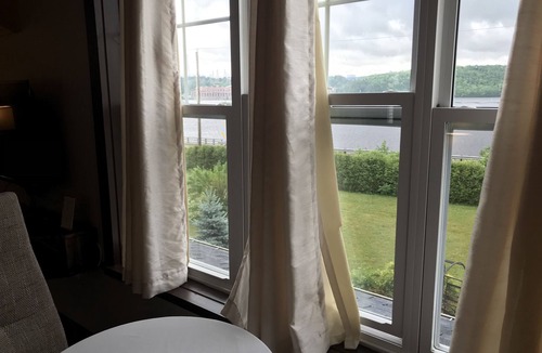 Saint-Boniface Apartment | Suite St-Maurice, private spa
