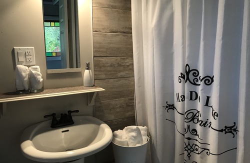 Saint-Boniface Cabin | Suite Le Pavillon