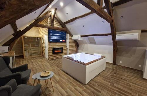 Laigneville Apartment | Suite Chalet avec jacuzzi YaoSpa60