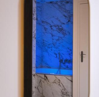 Cœur de Ville Apartment | Suite Cognac - International Palace - Jacuzzi