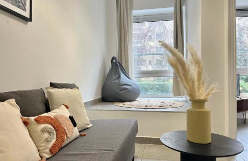 Moliere - Edgard Quinet Apartment | Suite Danbury