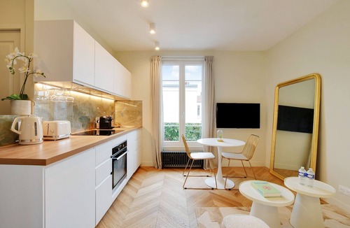 Silly-Gallieni Apartment | Suite Deluxe 1