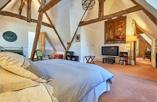 Blay Bed & Breakfast | Suite-Deluxe-Private Bathroom-Garden view-Green & Sieur