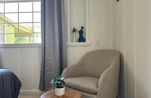 Arden-Arcade House | Suite E with 2-bedroom