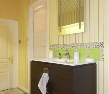 Quinssaines Bed & Breakfast | Suite Emeraude