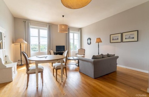 La Redorte Condo | Suite Ensoleillé | Piscine & Spa | Wi-fi | Parking