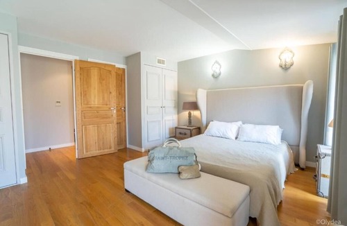 La Redorte Condo | Suite Ensoleillé | Piscine & Spa | Wi-fi | Parking