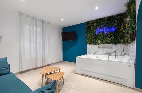 Epinal Apartment | Suite Erastis Avec Spa Privé