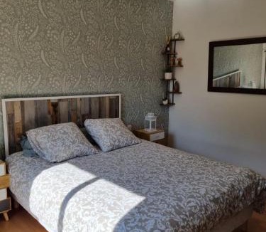 Clermont House | Suite Evasion - Jaccuzzi et petit déjeuner