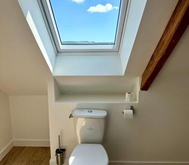 Chateauneuf-du-Faou Apartment | Suite Fleurs des champs