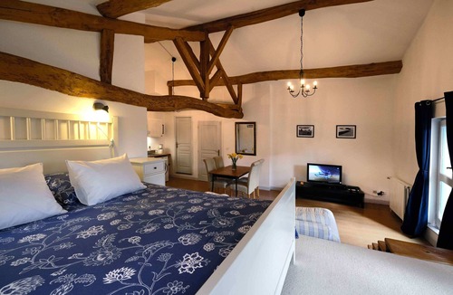 Saint-Nicolas-de-la-Grave Apartment | Suite Familiale Marie - Studio Indépendant Pour 4 Personnes